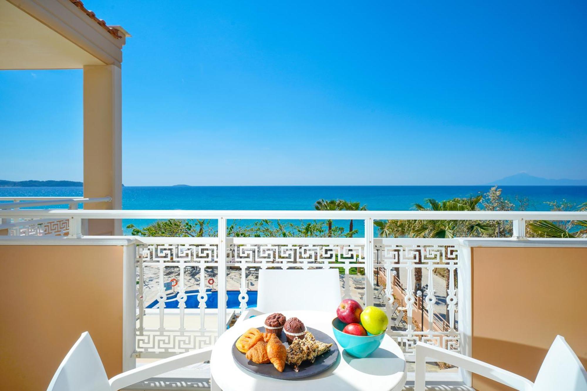 Blue View Hotel Limenaria  Buitenkant foto