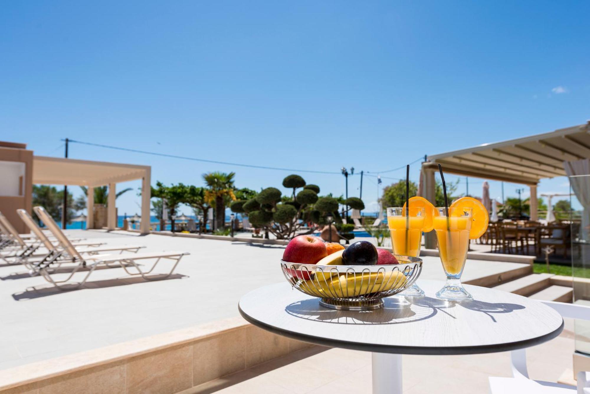 Blue View Hotel Limenaria  Buitenkant foto