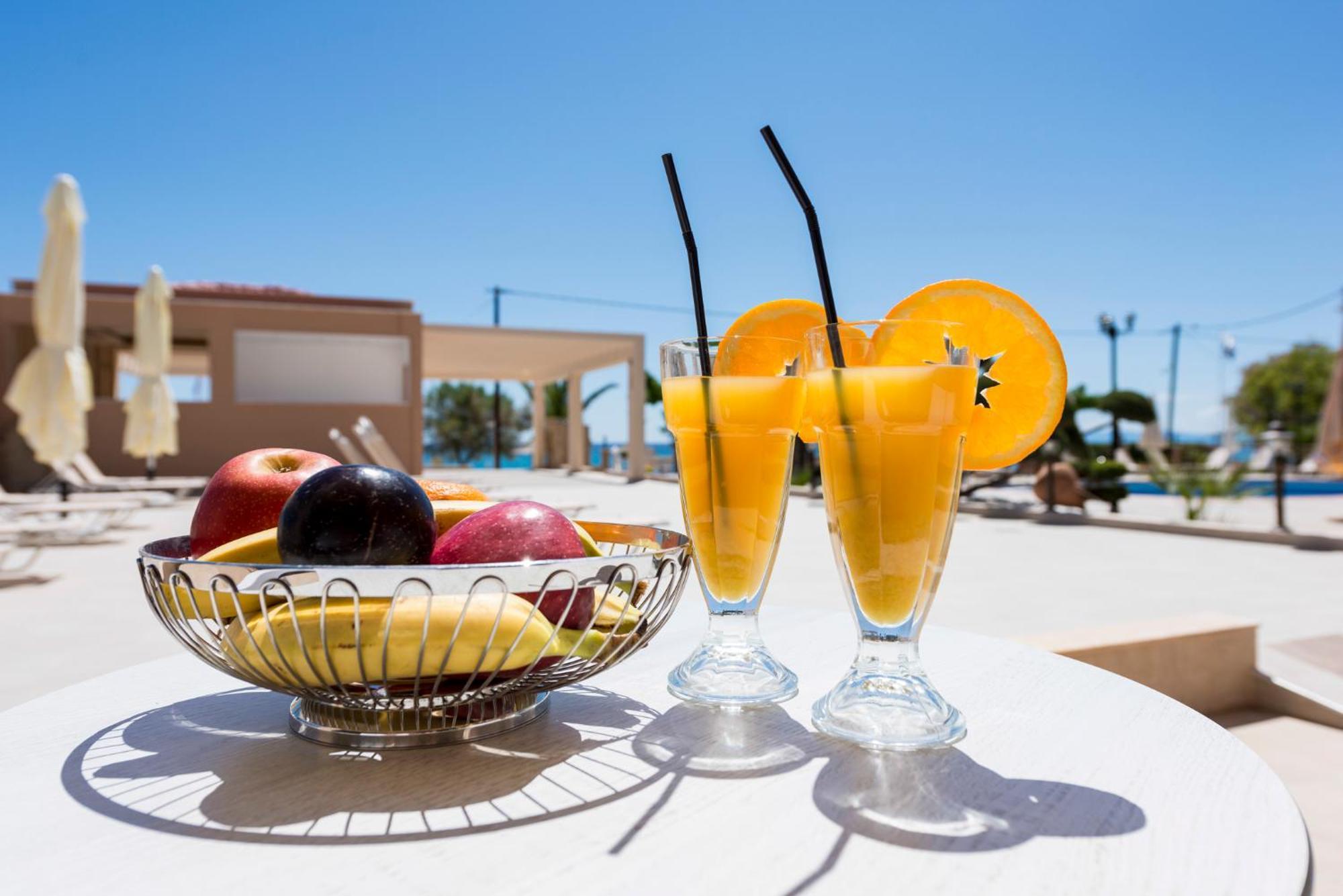 Blue View Hotel Limenaria  Buitenkant foto