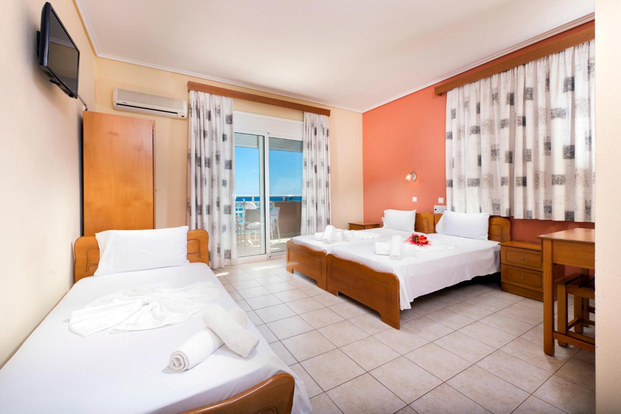 Blue View Hotel Limenaria  Buitenkant foto